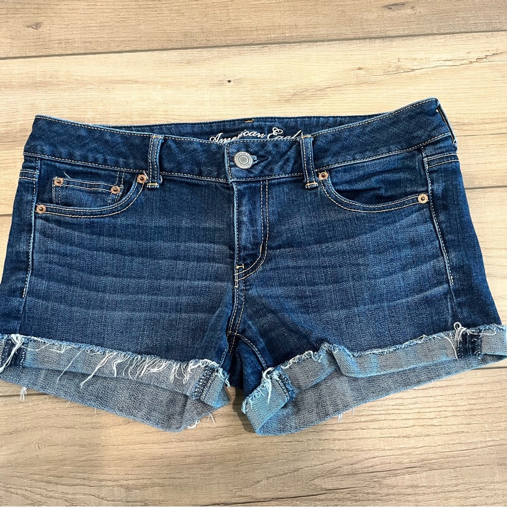 American Eagle Stretch Woman's Denim Booty Shorts Size 10 Boho Festival Indy